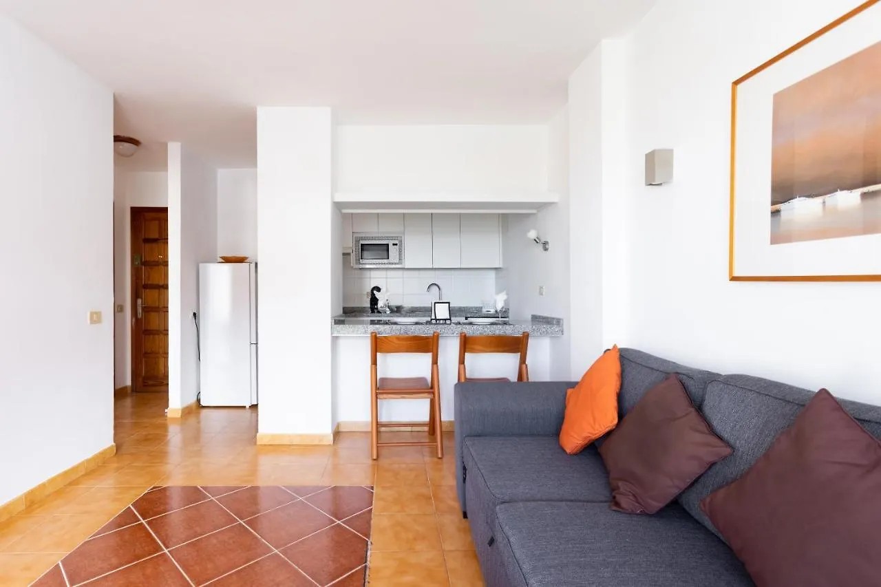 Home2Book Paradise Costa Adeje, Pool Playa Feñabe 0*,  İspanya
