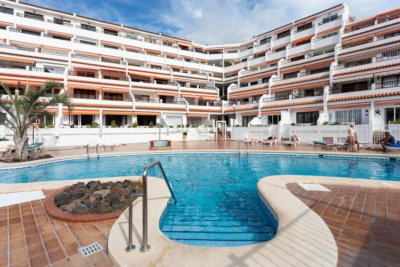 Home2Book Paradise Costa Adeje, Pool Playa Feñabe Daire